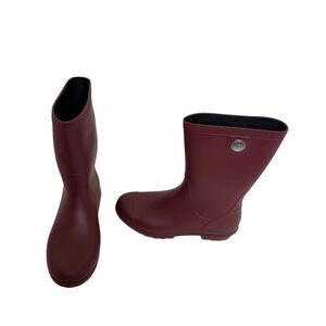 UGG Women's Sienna Matte Rain Boots Red Size 7 Waterproof Casual